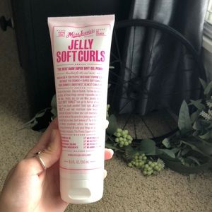 Miss Jessie’s Jelly Soft Curls Gel